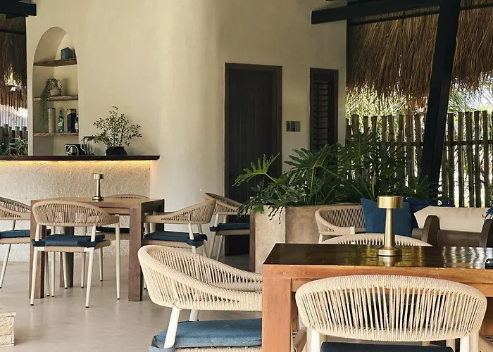 Sorana Island Resort Ocoy