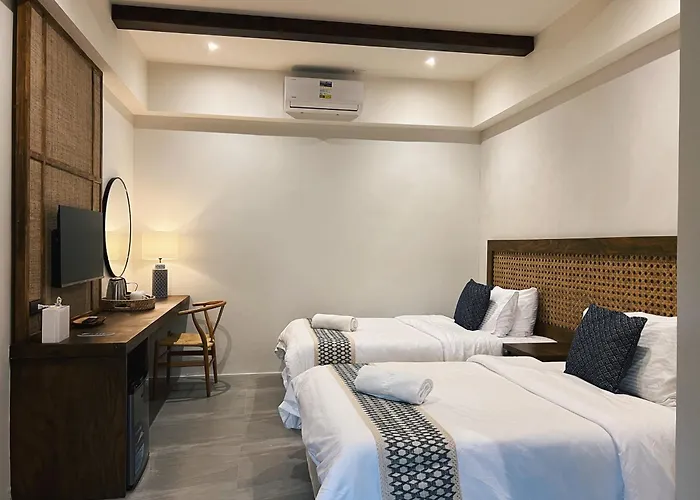 Resort Sorana Island